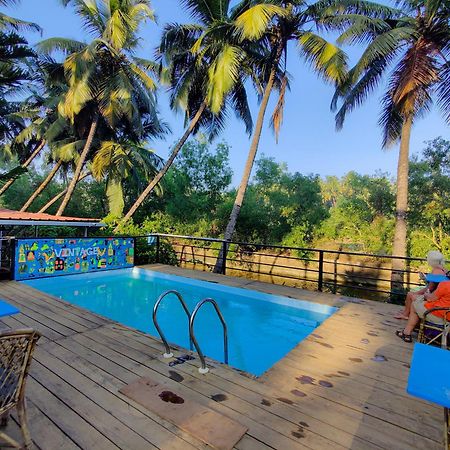 Vintage Beach Resort อากอนดา ภายนอก รูปภาพ