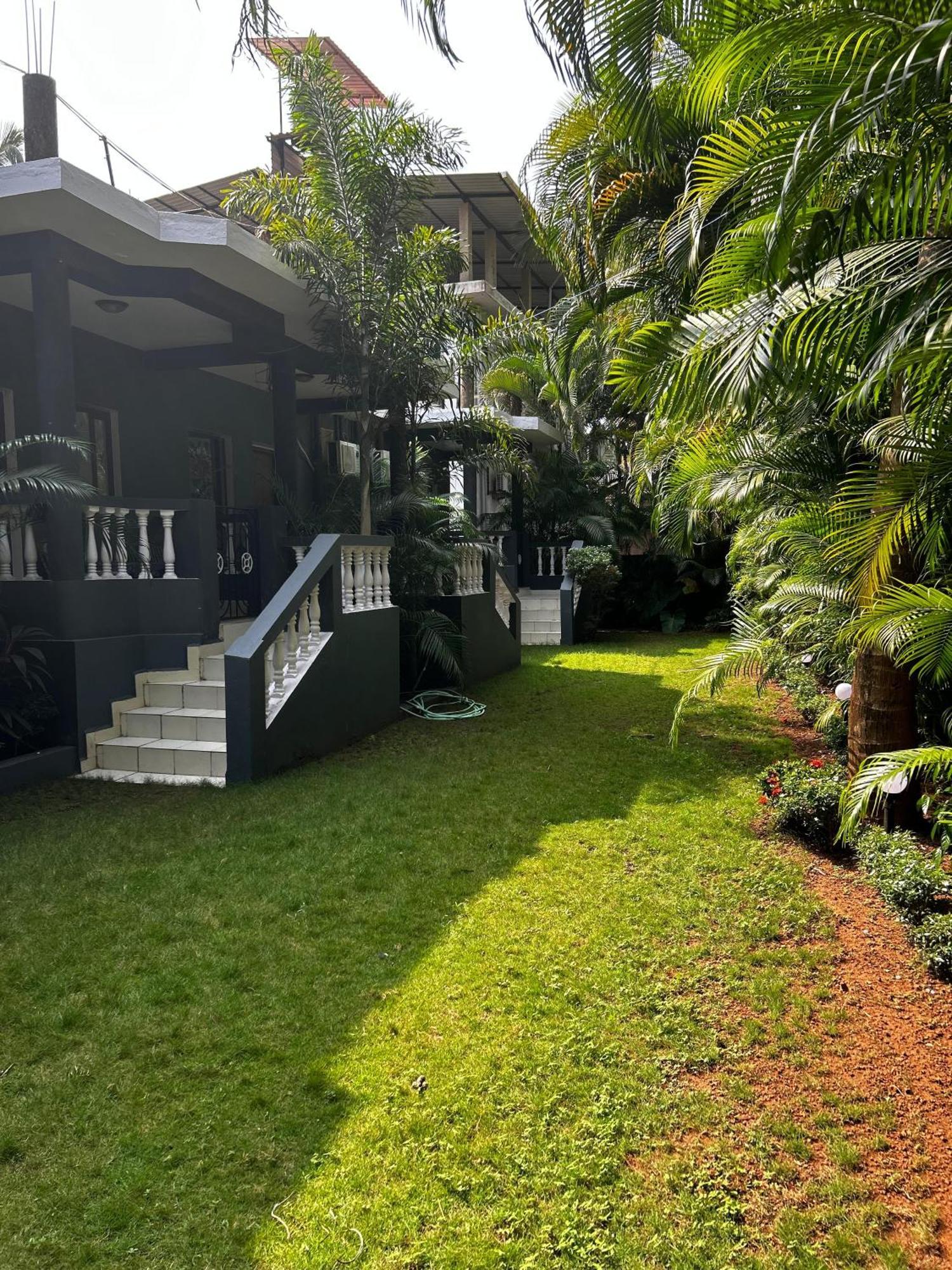 Vintage Beach Resort อากอนดา ภายนอก รูปภาพ